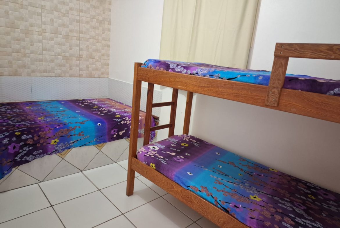 Casa de praia na Pinheira pé na areia