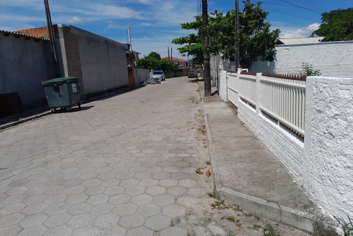 Casa da Janet na Enseada da Pinheira