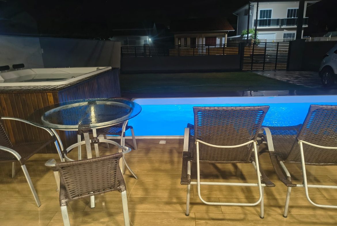 Conforto e espaço a 120m do mar na Praia do Sonho