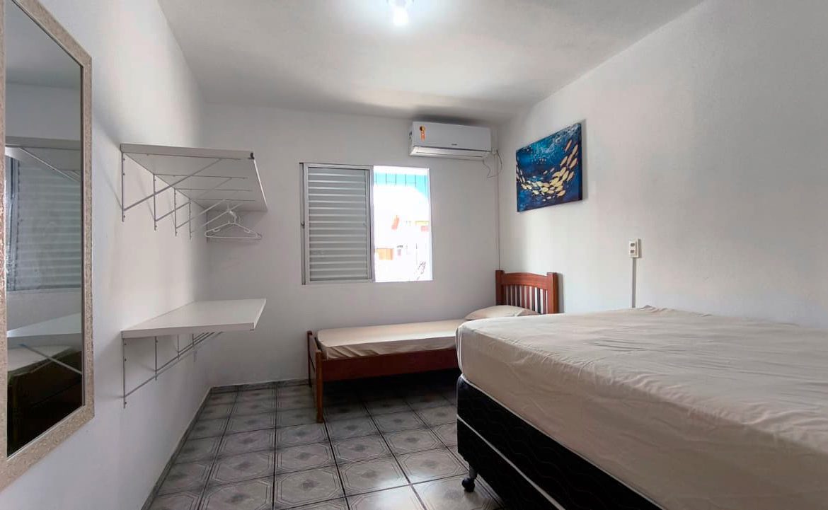 Hospedagem Sant’Mar pé na areia – Praia da Pinheira