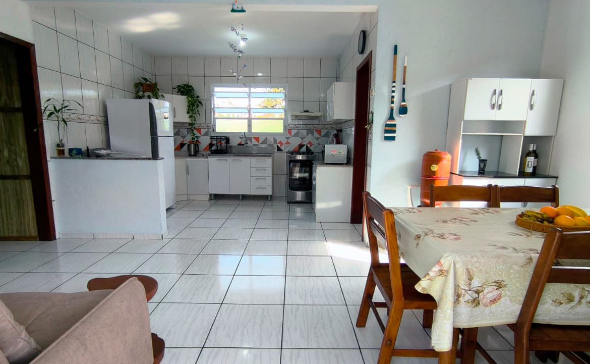 Hospedagem Sant mar – A 60m do Mar – Praia da Pinheira