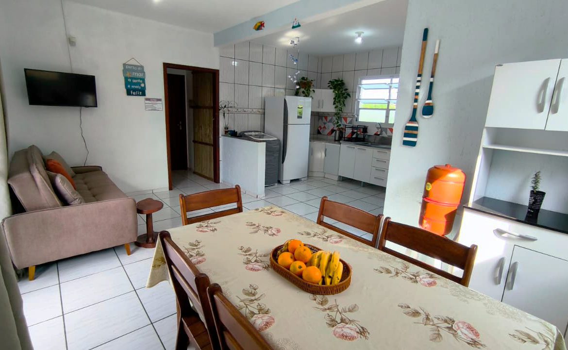 Hospedagem Sant mar – A 60m do Mar – Praia da Pinheira