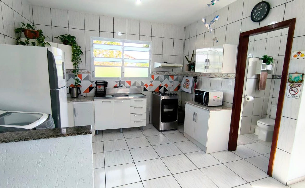 Hospedagem Sant mar – A 60m do Mar – Praia da Pinheira