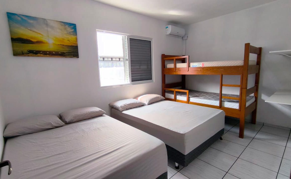 Hospedagem Sant mar – A 60m do Mar – Praia da Pinheira