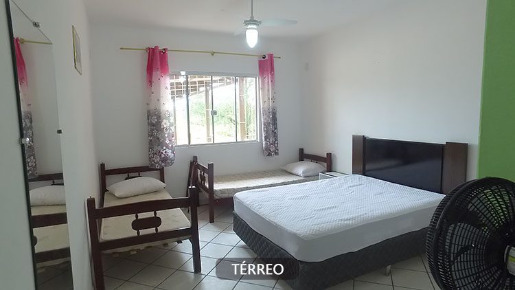 Casa do Tônico de frente para o mar na Pinheira