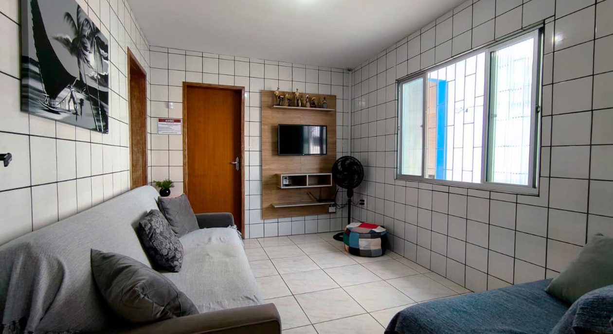 R004 Hospedagem Sant’Mar pé na areia – Praia da Pinheira